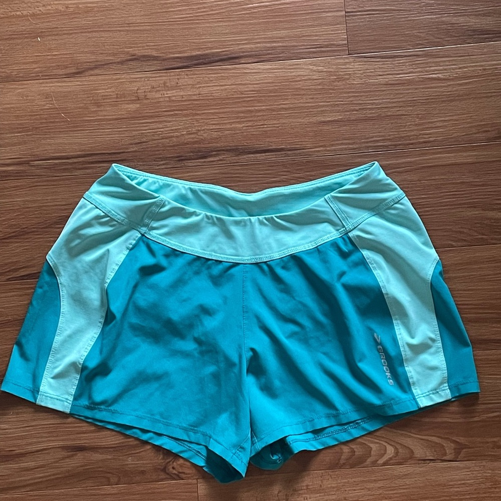 Women’s Brooks Athletic Shorts | Sz Small